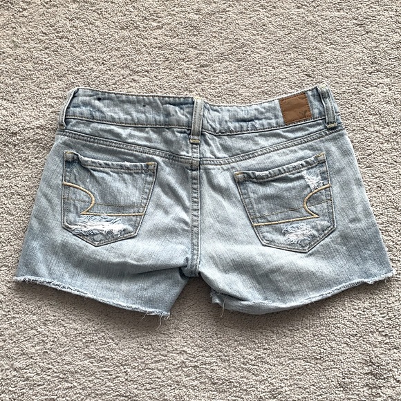 A&E Denim Short - Picture 2 of 4